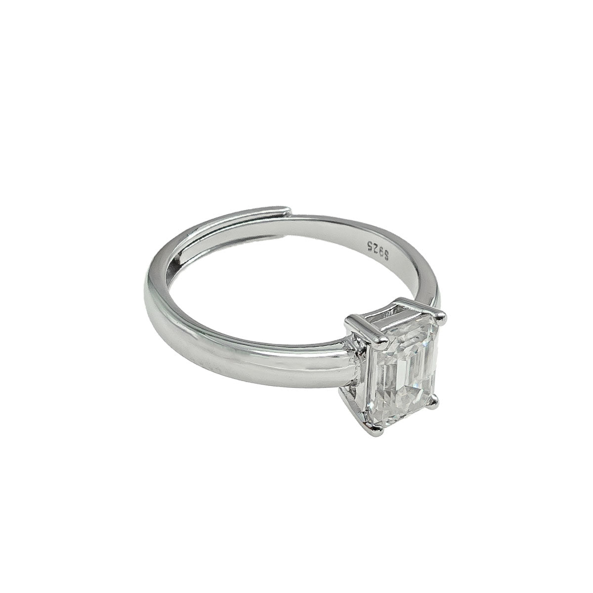 301LV Emerald Cut Ring 5.7mm