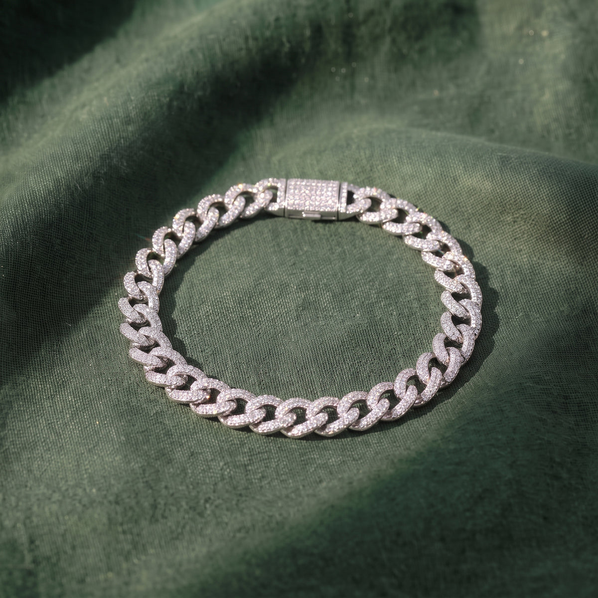 Pavé Curb Link Moissanite Bracelet 363LV