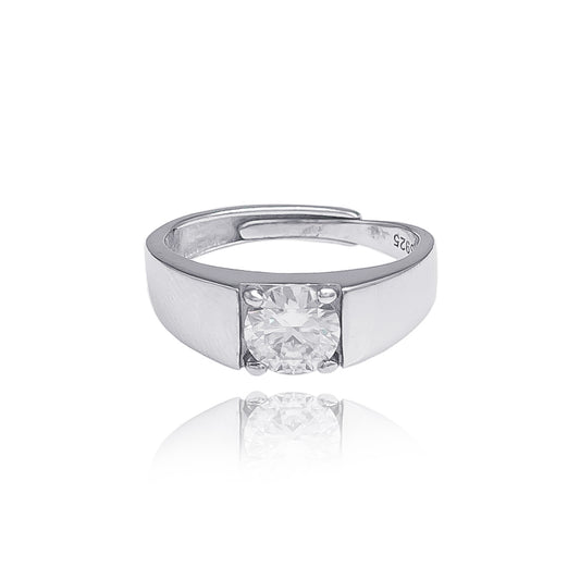 115LV Moissanite Round Cut Solitare Ring