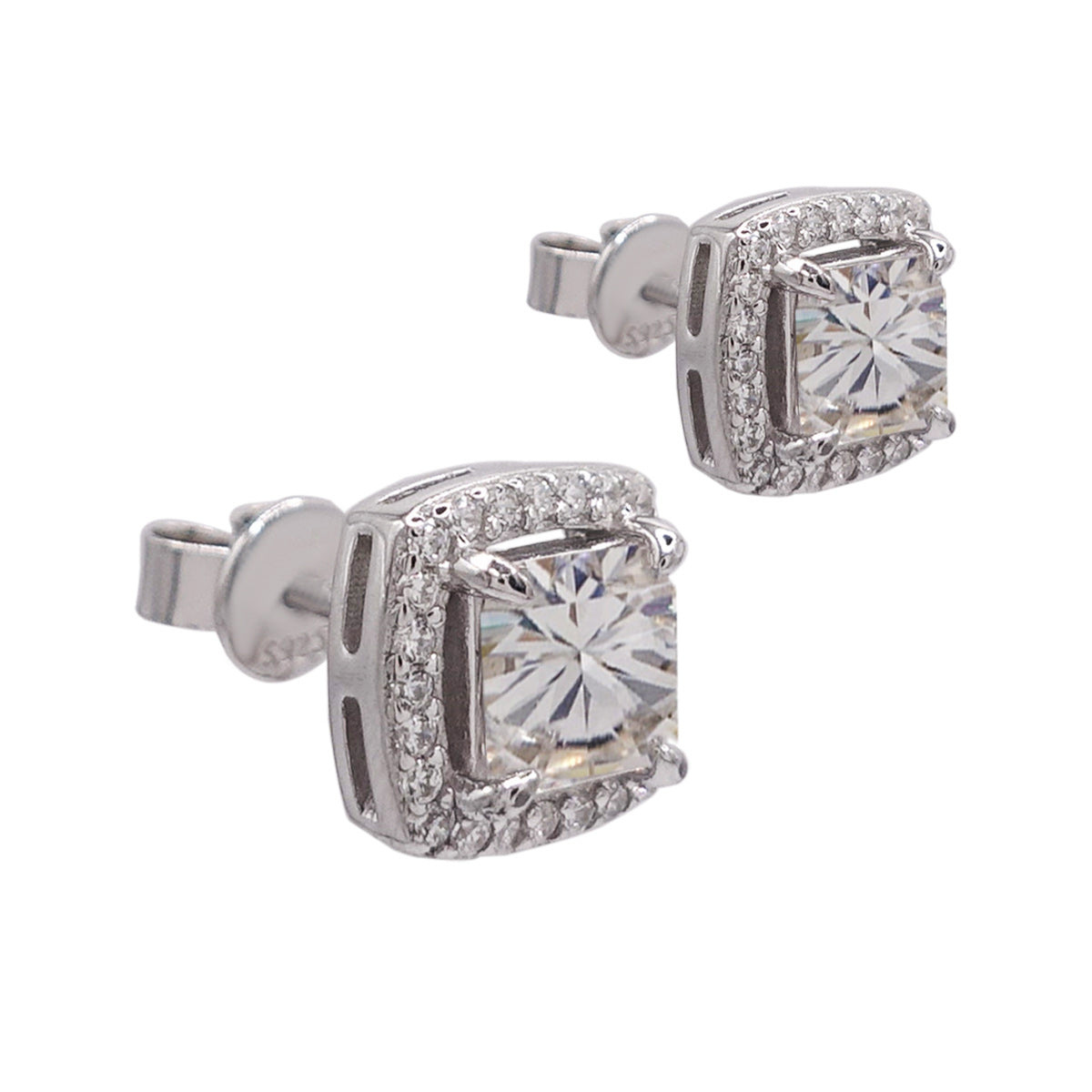177LV Moissanite Heart Shaped Paved Stud Earrings