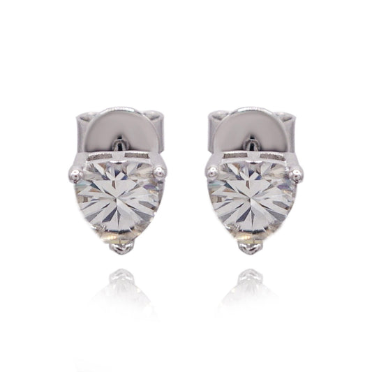 191LV Moissanite Sparkling Love Heart Stud Earrings