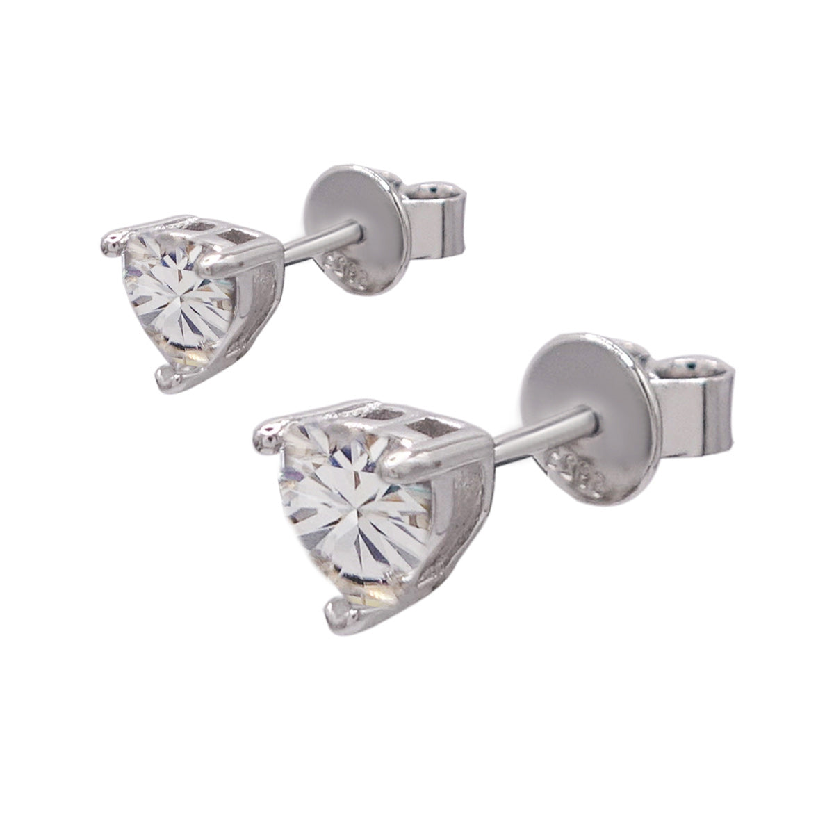 191LV Moissanite Sparkling Love Heart Stud Earrings
