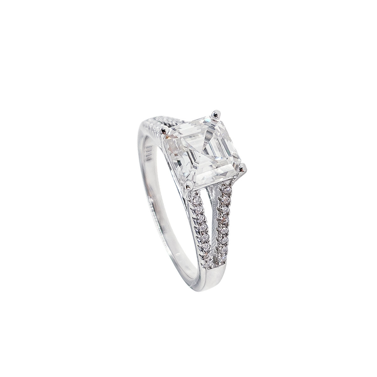 232LV Princess Cut Engagement Ring