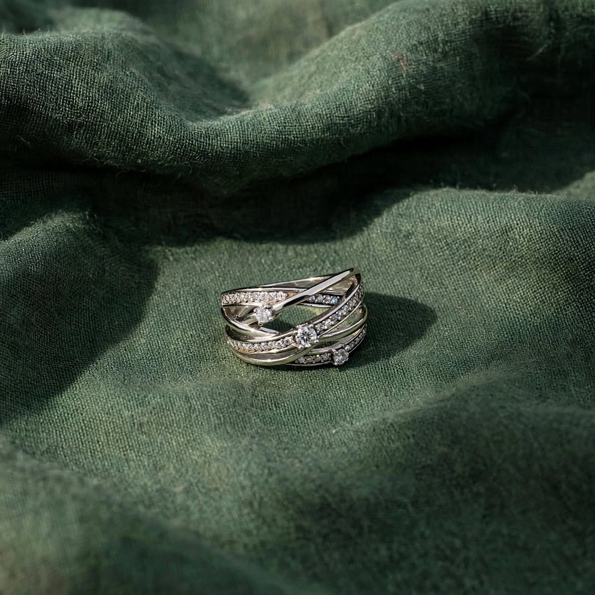 The Architectural Crossover Pavilion Moissanite Ring 278LV