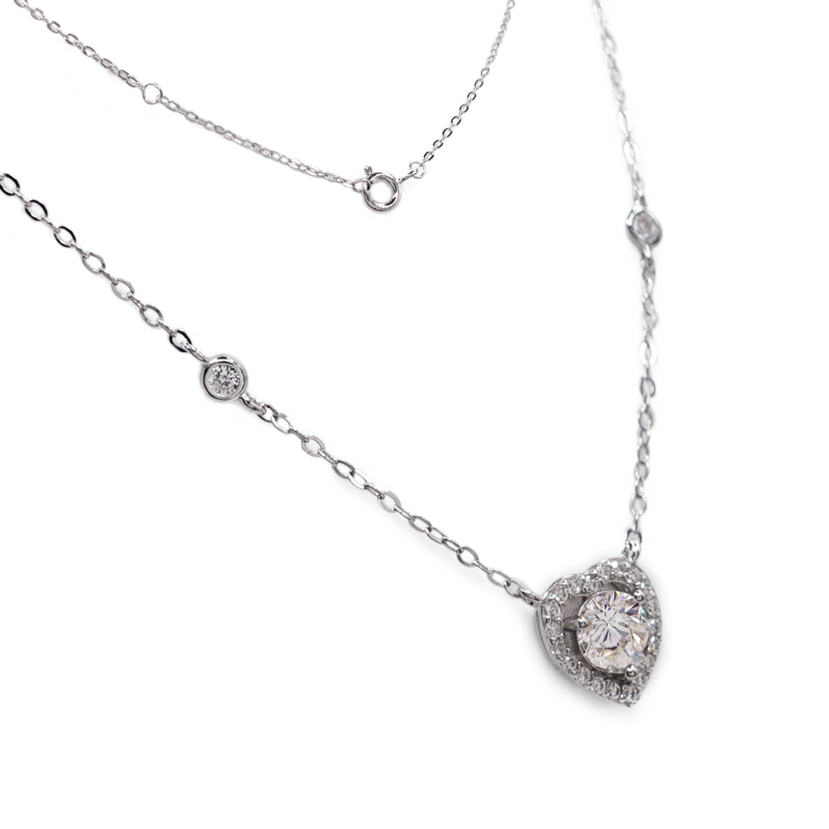308LV Heart Round Paved Moissanite Necklace