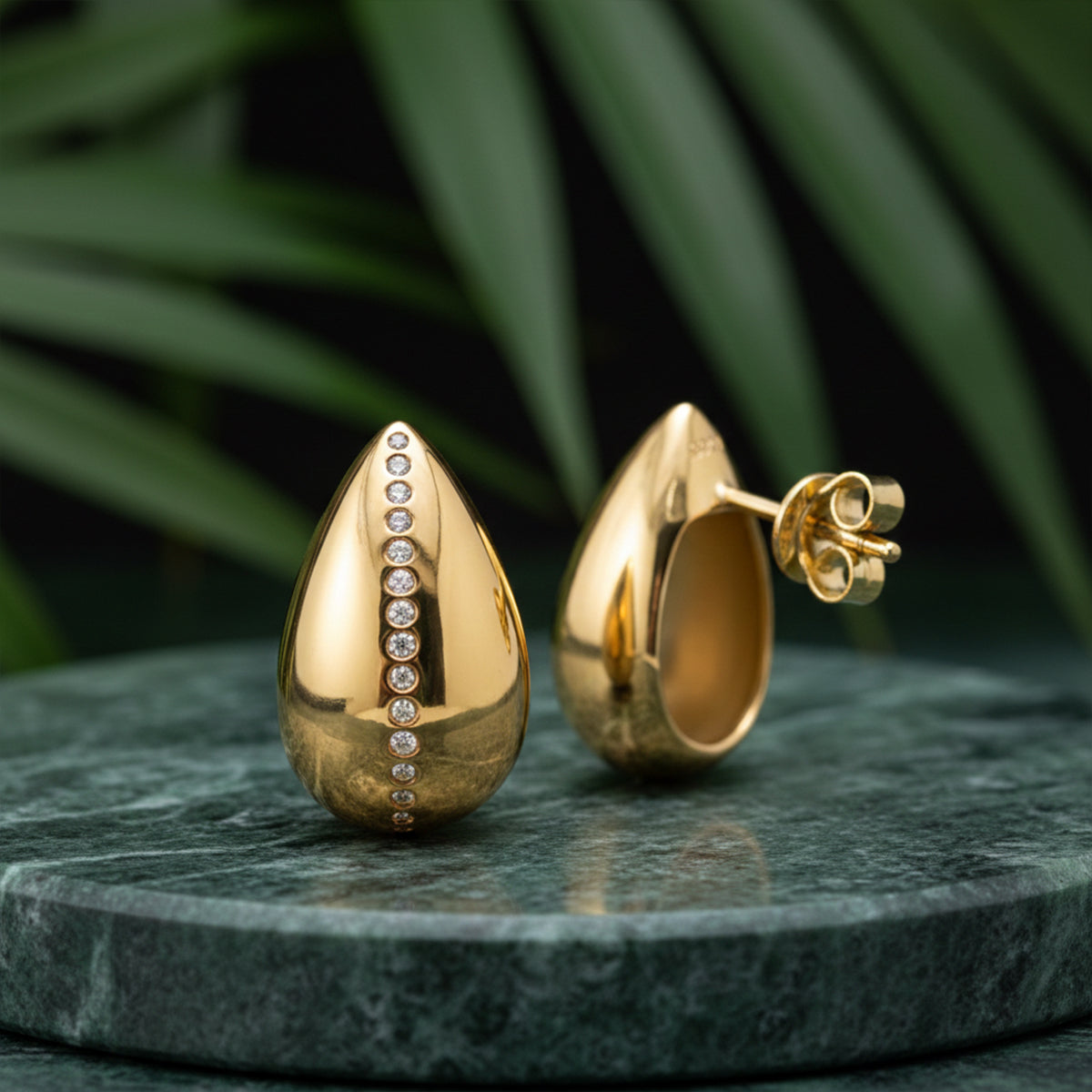 356LV Teardrop Moissanite Gold Stud Earrings