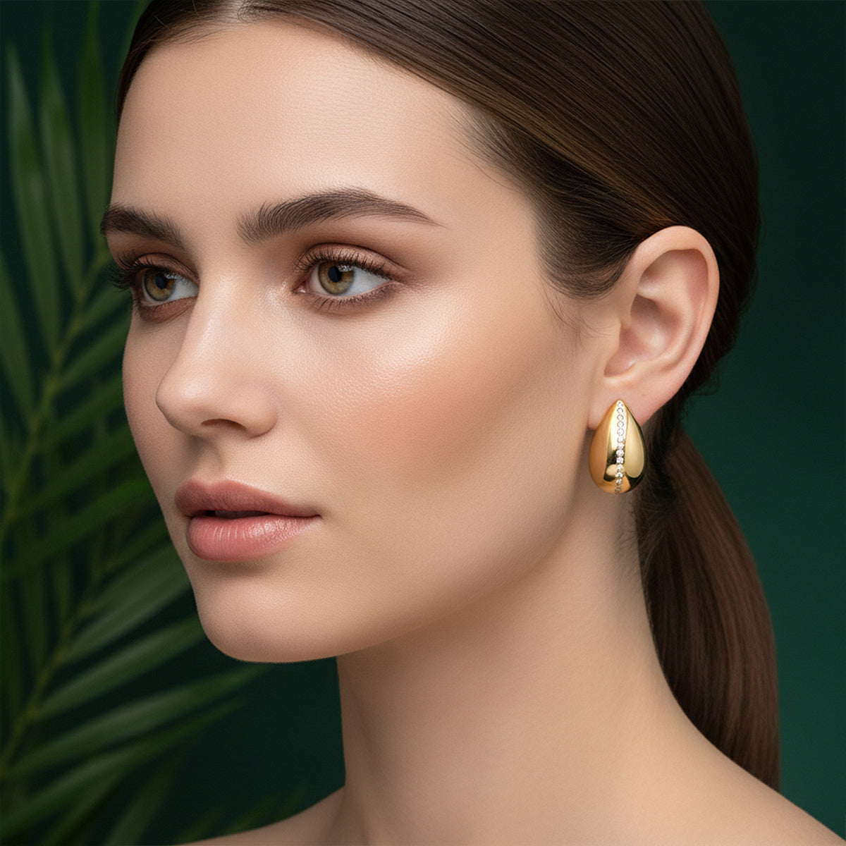 356LV Teardrop Moissanite Gold Stud Earrings