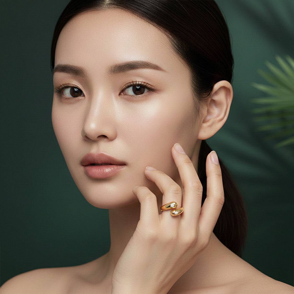359LV Double Bezel Pear Cut Gold Cuff Ring