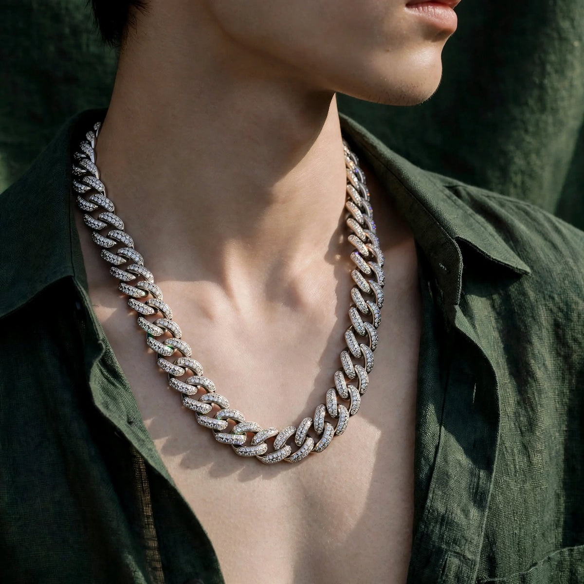 Interlocking Pavé Cuban Moissanite Link Chain Necklace 360LV18
