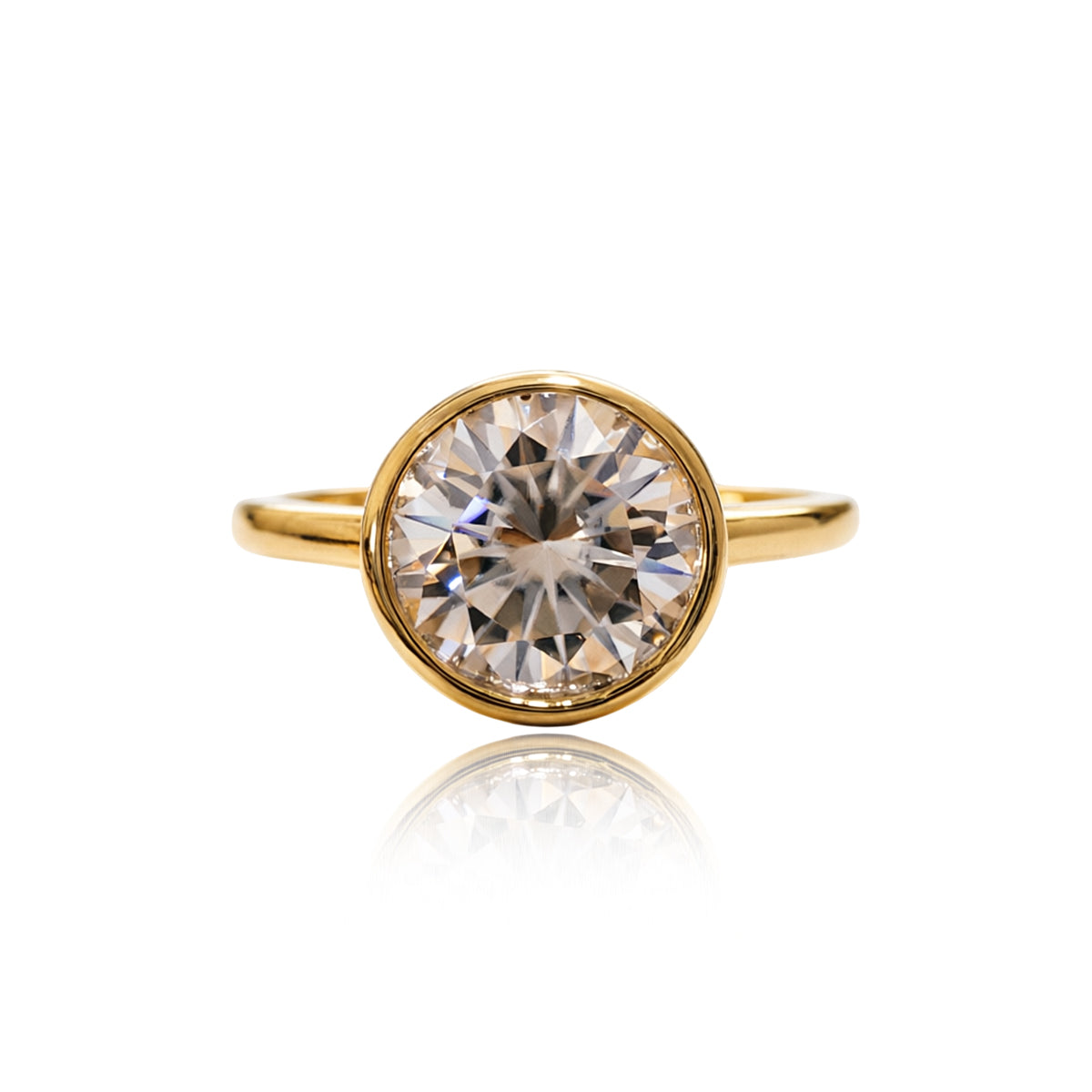 375LV Round Cut Bezel Solitaire Gold Ring