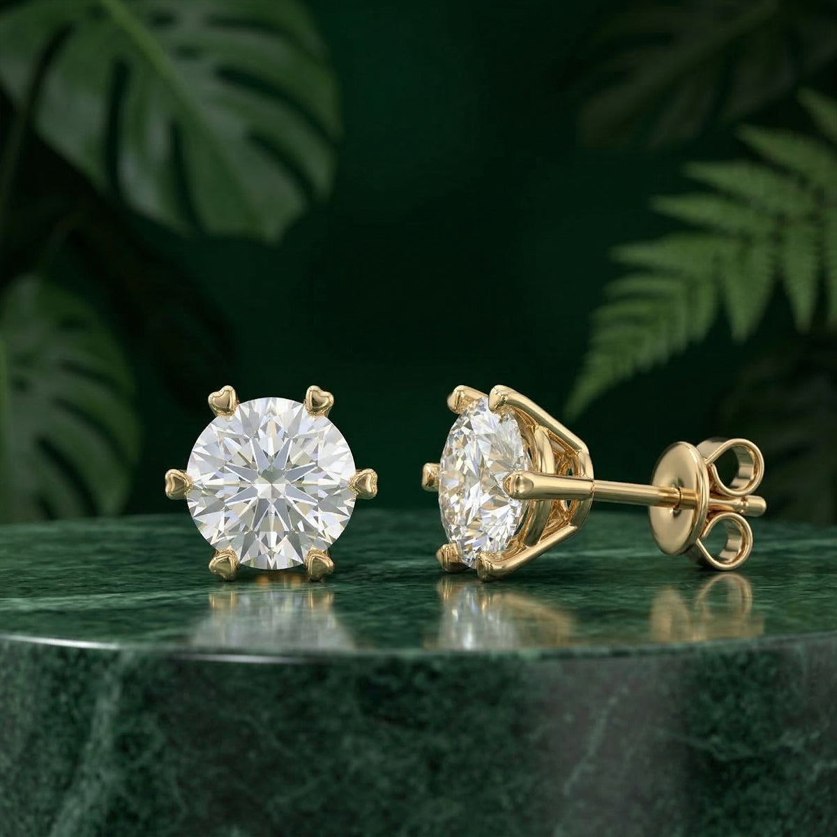 Round-Cut Moissanite Solitaire Studs 418LV