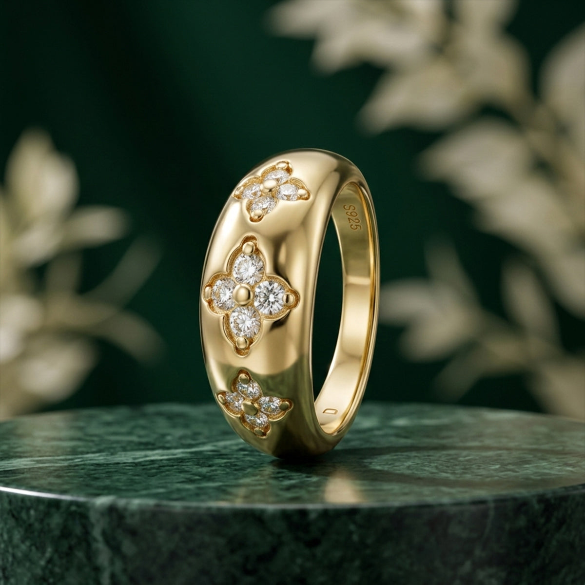 468LV Floral Pattern Moissanite Gold Ring