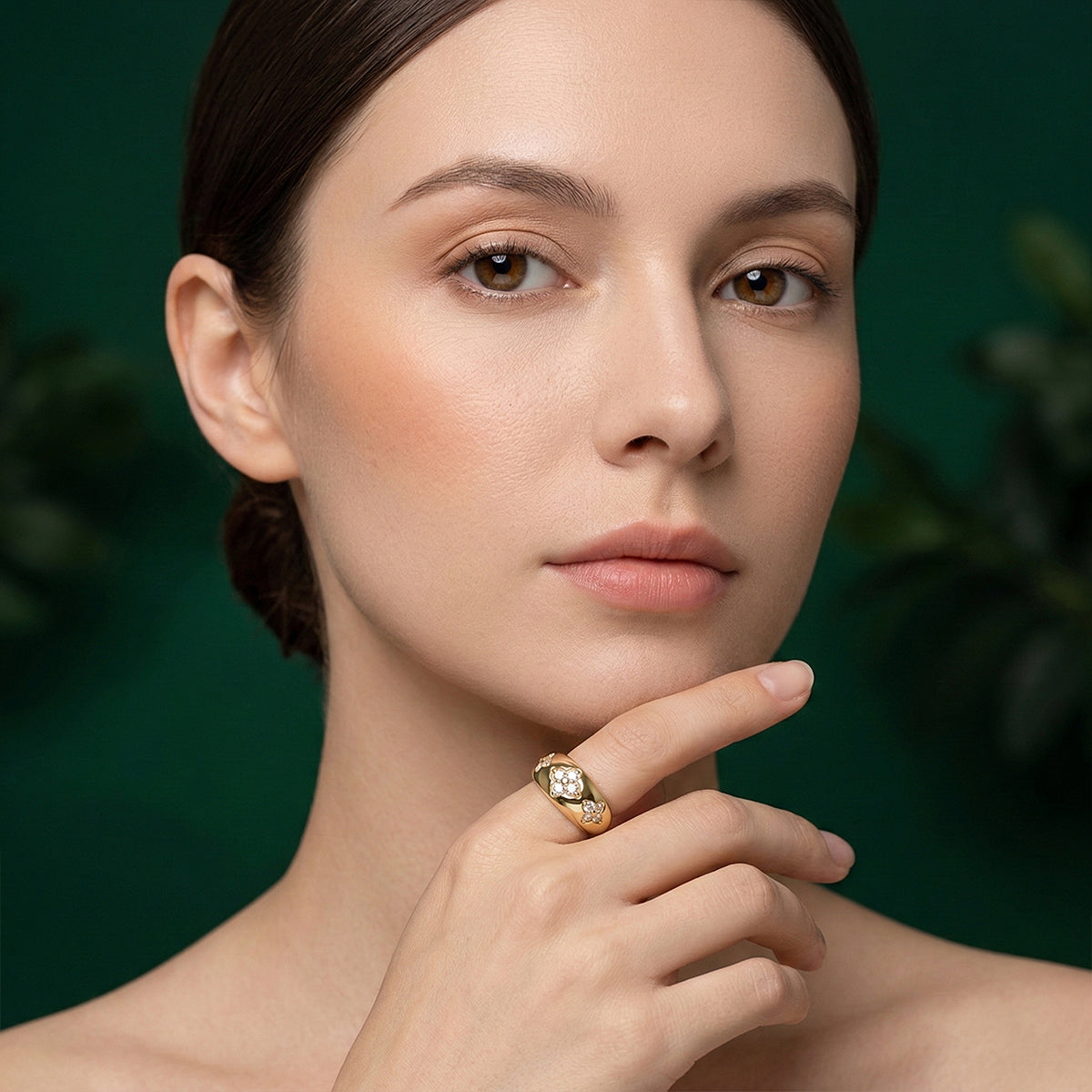468LV Floral Pattern Moissanite Gold Ring