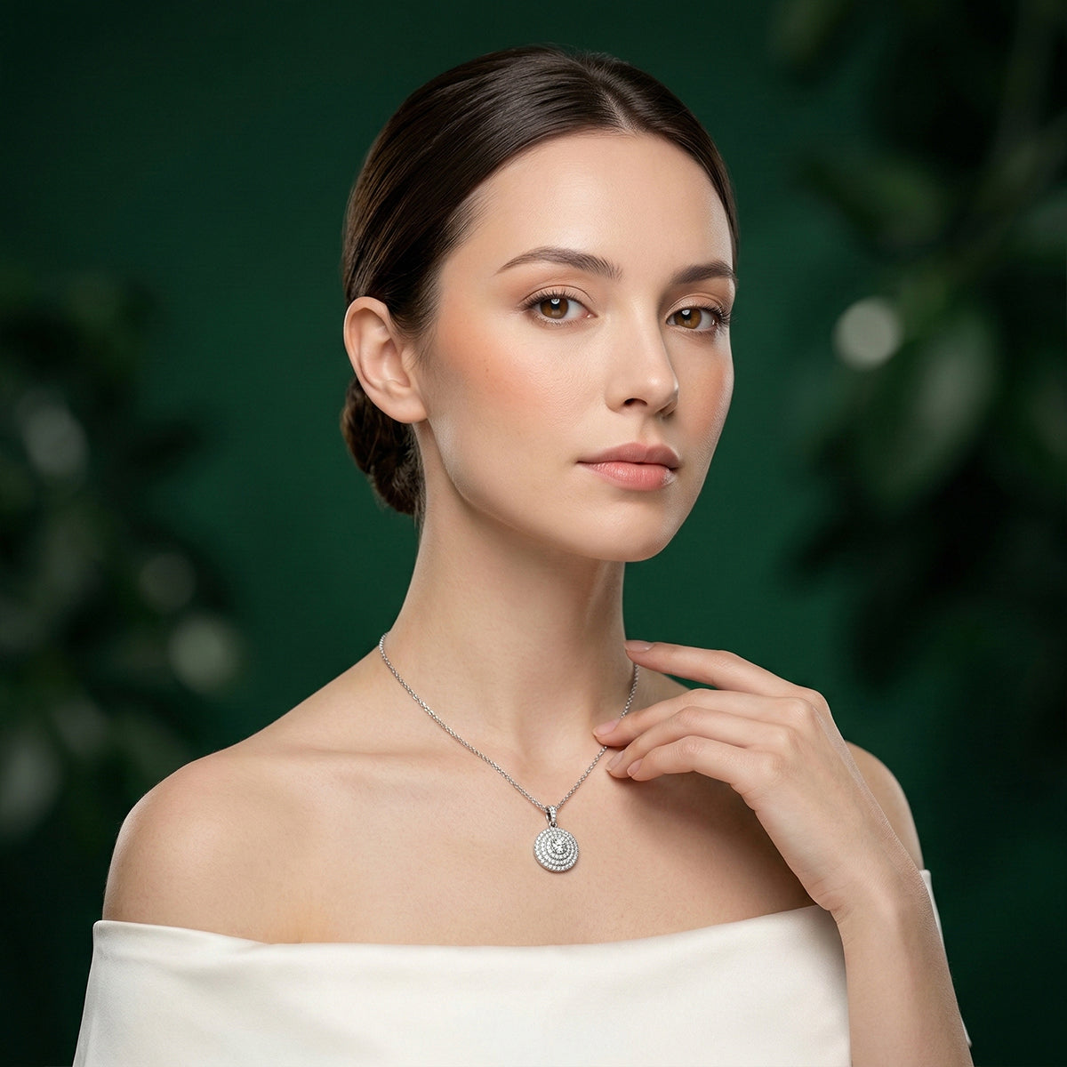 474LV Cluster Halo Moissanite Pendant Necklace