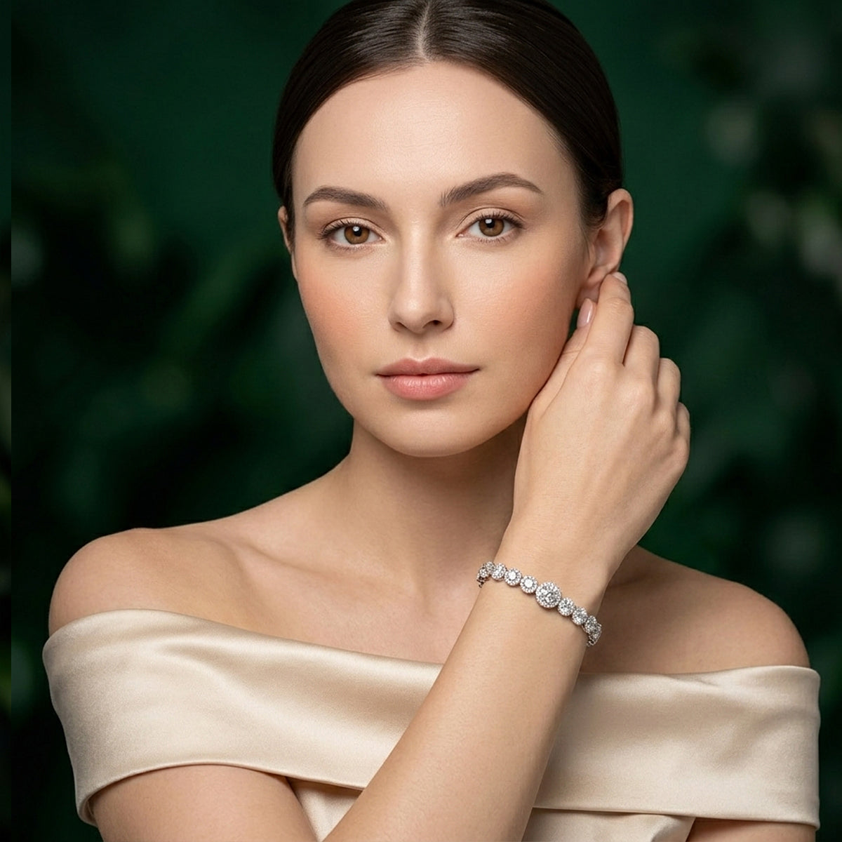 481LV Round Cut Halo Tennis Bracelet